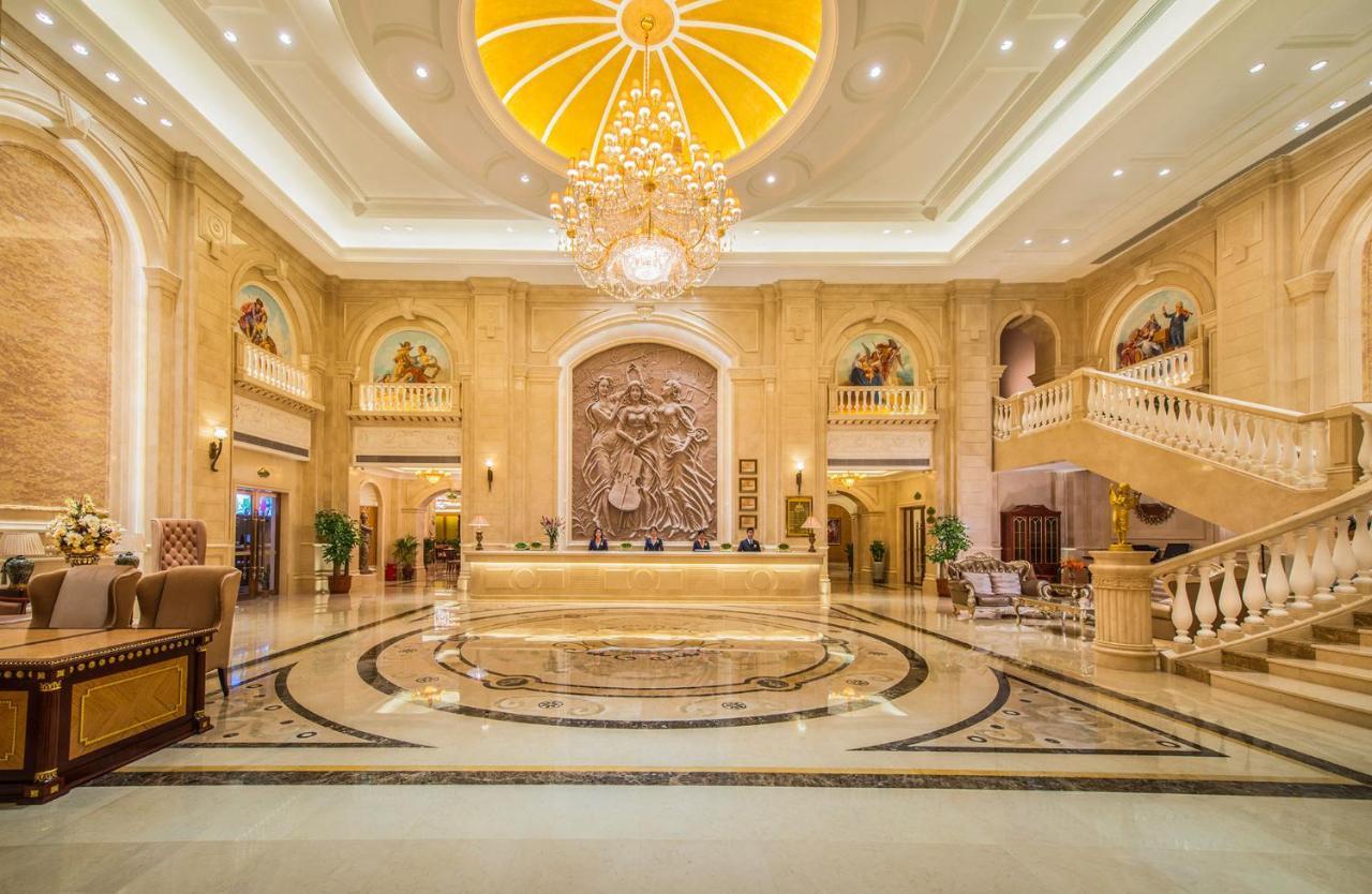 Vienna International Hotel Shenyang Railway Station Bagian luar foto
