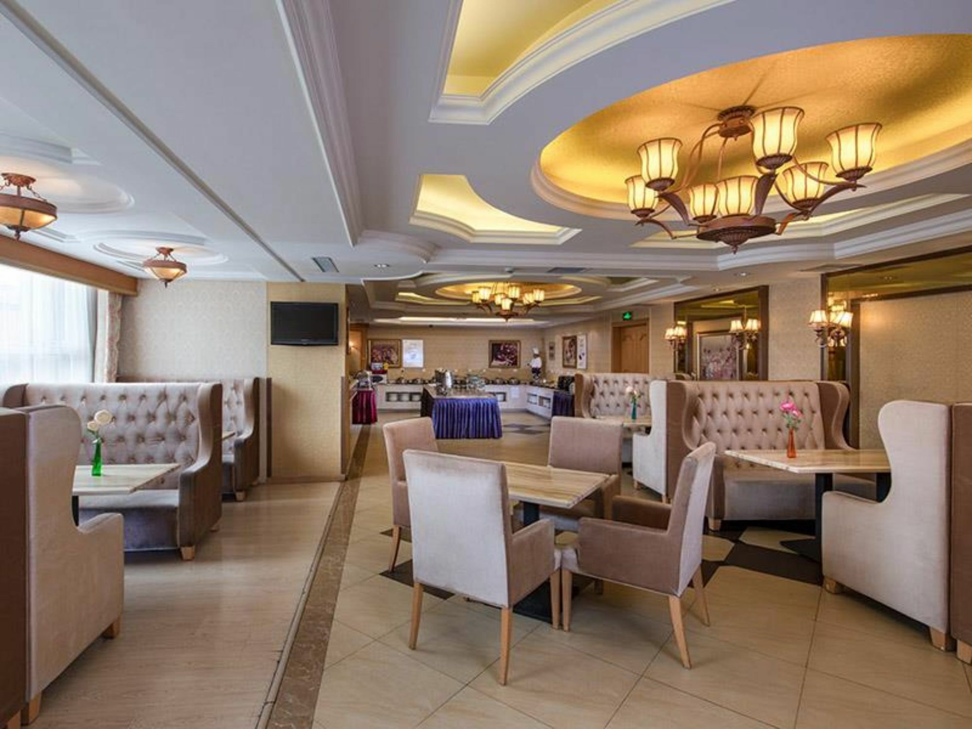 Vienna International Hotel Shenyang Railway Station Bagian luar foto