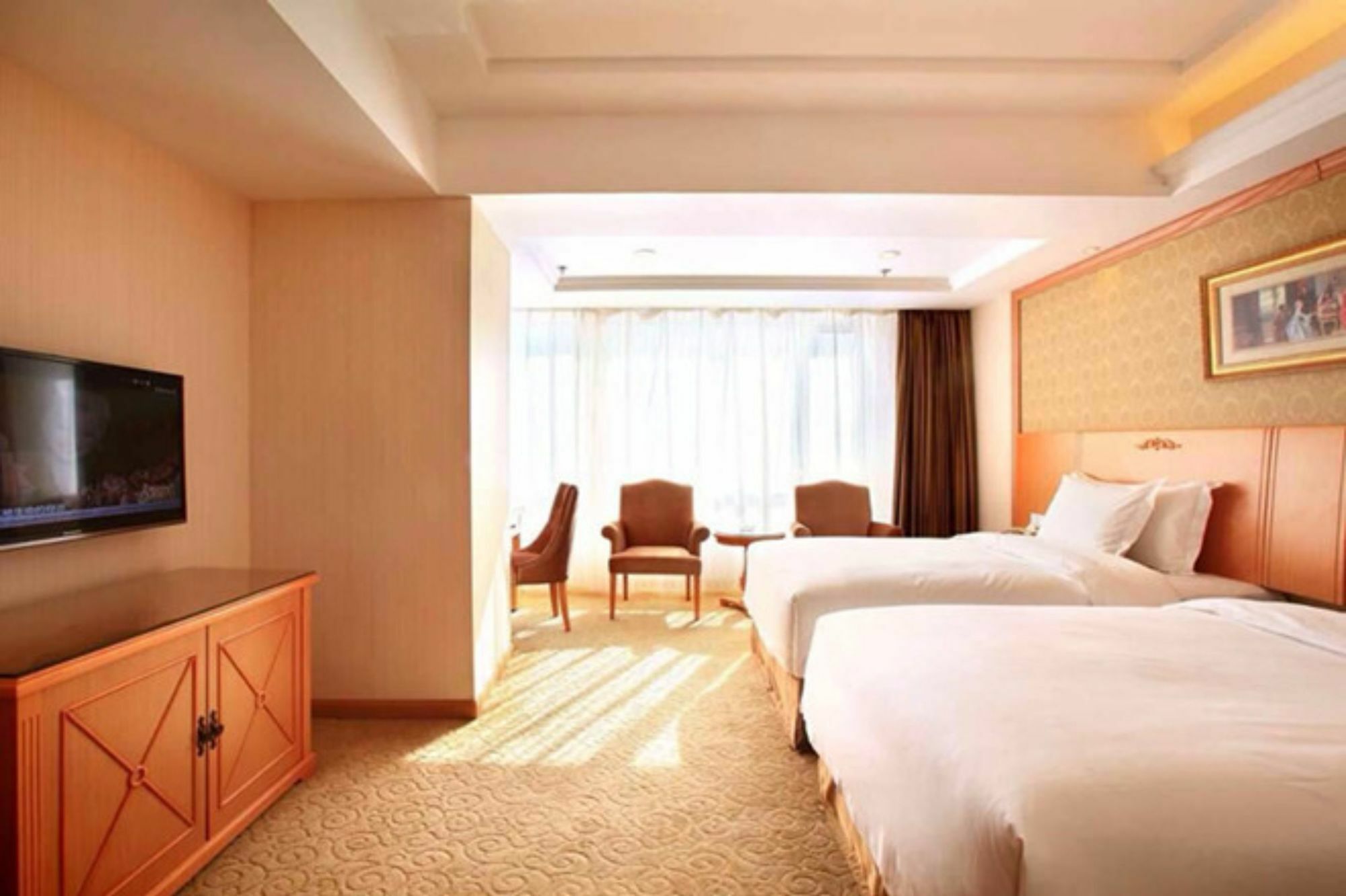 Vienna International Hotel Shenyang Railway Station Bagian luar foto